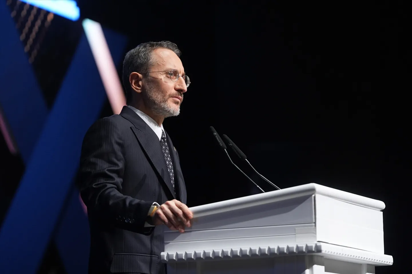 Törkiyä "Tağın da ğadelräk dön’ya" tözü öçen global’ forumnar ütkärä başlıy