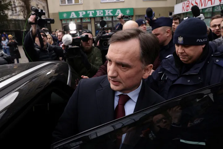 Poland seeks EU arrest warrant for ex-minister granted asylum in Hungary