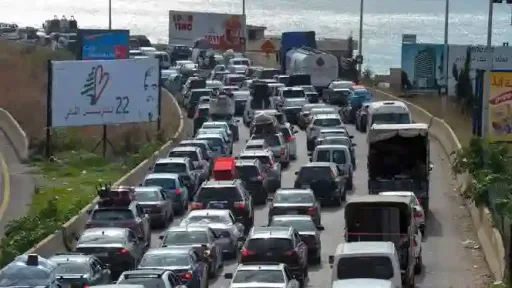 Medio millón de libaneses vuelve a casa, mientras Israel viola la tregua