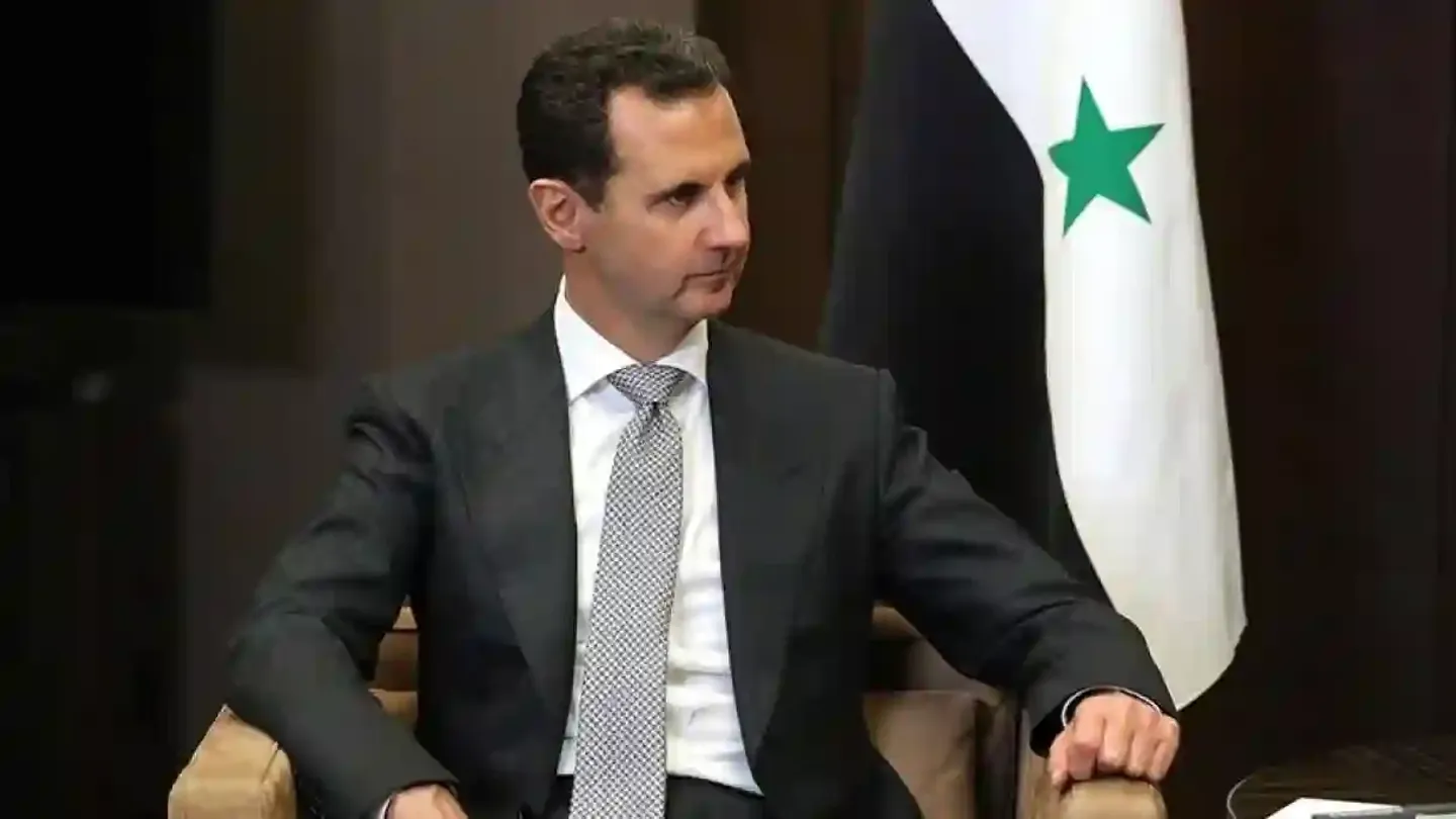 ئەسەد ۋە ئائىلىسى موسكۋاغا يېتىپ باردى