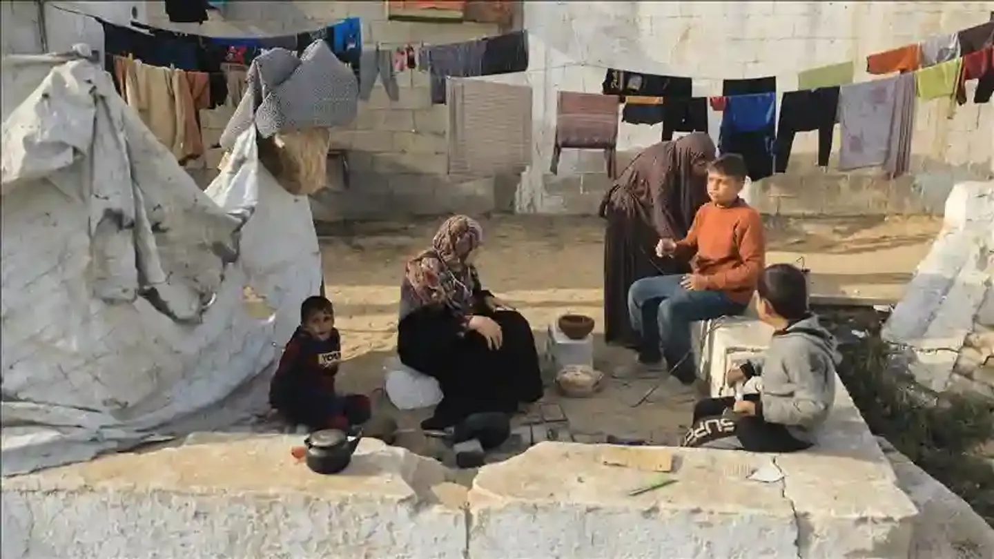 Un millón de desplazados en Gaza enfrenta frío y lluvias extremas: ONU