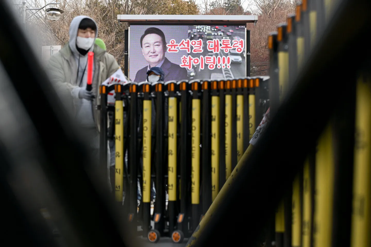 Polizia sudcoreana avvia un’indagine sul Presidente con l’accusa di "insurrezione"