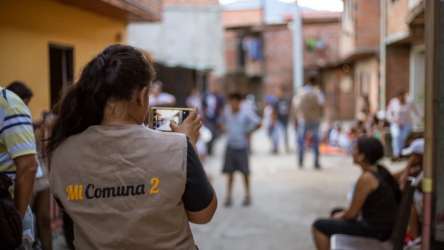 La ONG de Medellín que se inspira en las utopías de Eduardo Galeano para transformar la realidad