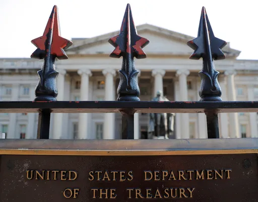 US sanctions alleged Iranian 'weapons networks' after UN reimposes restrictions