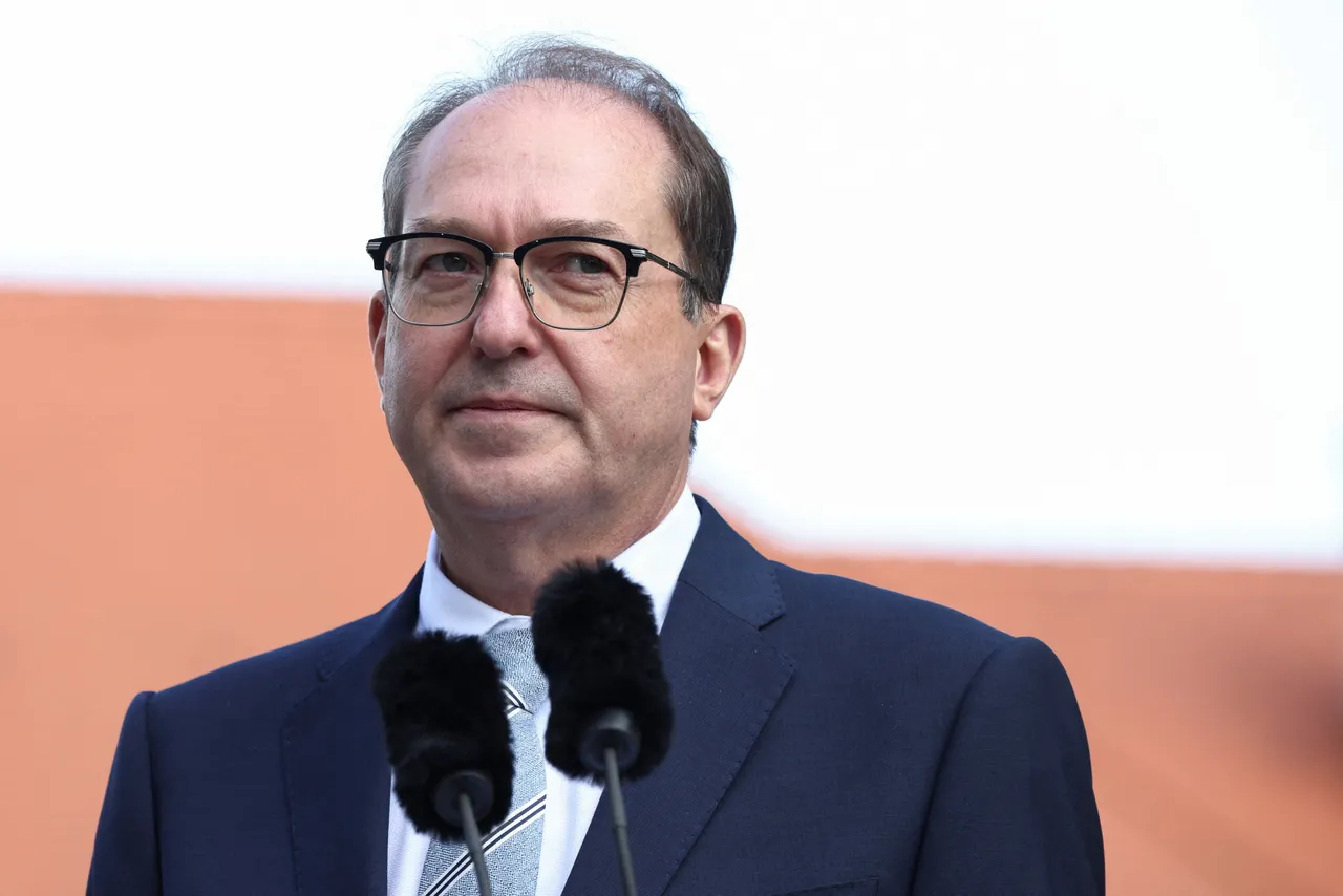 Migration: Dobrindt startet neuen Vorstoß für Rückkehrzentren
