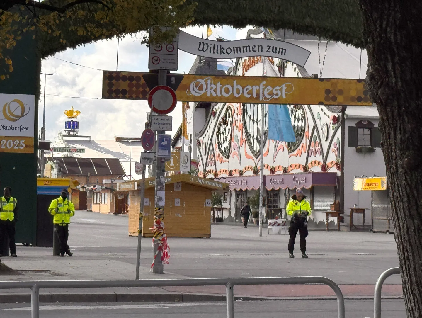 Oktoberfest temporarily closed after bomb threat linked to deadly Munich house explosion