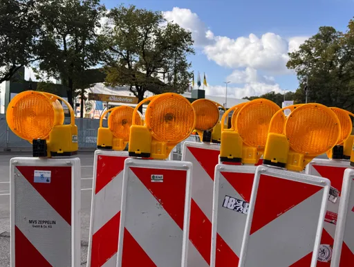 Een patiënt komt om het leven bij ongeval tussen trein en ambulance in Duitsland