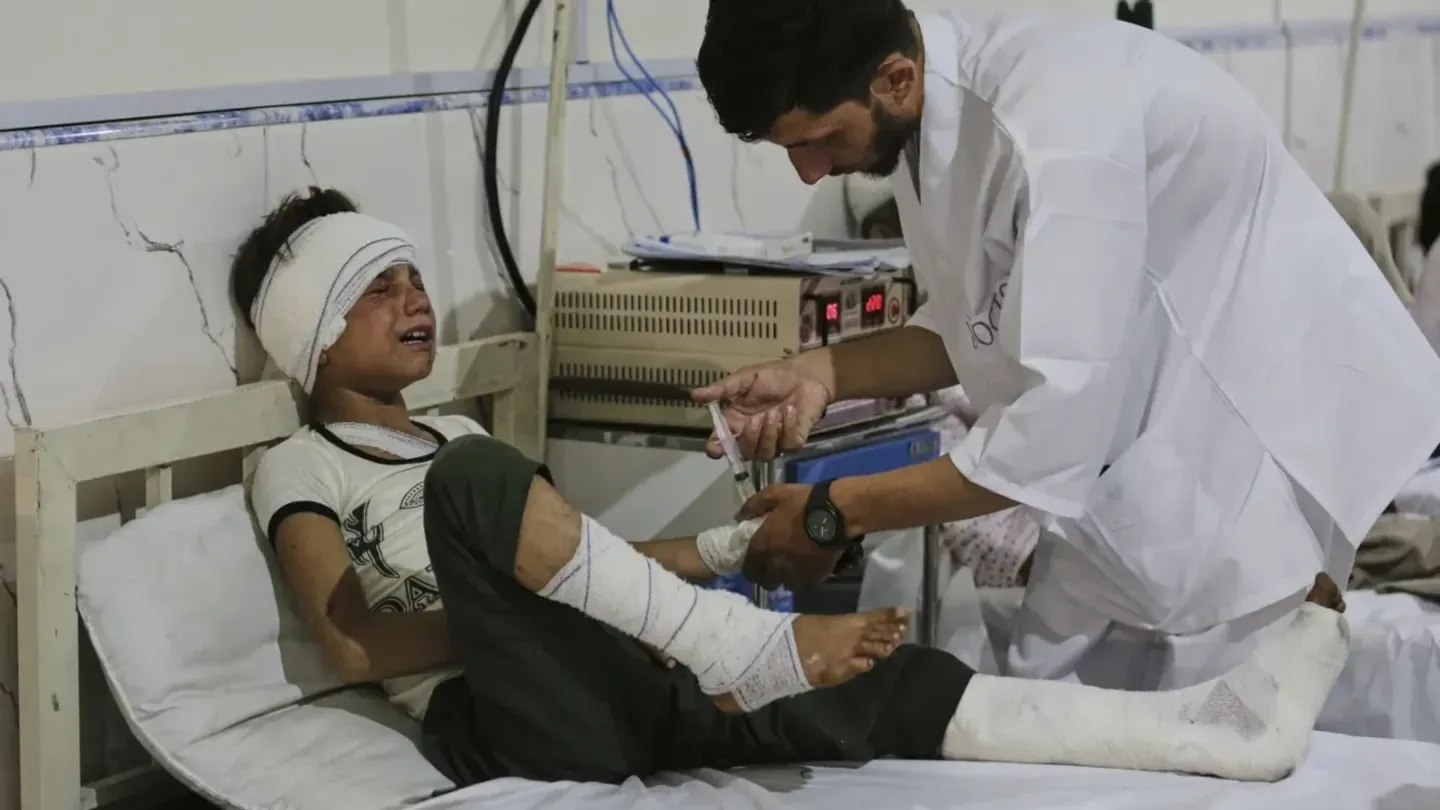 Афганистану грозит гуманитарная катастрофа после землетрясения