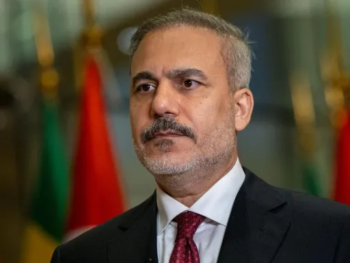 Hakan Fidan viaja aos EAU a 2 de outubro com o cessar-fogo em Gaza na agenda
