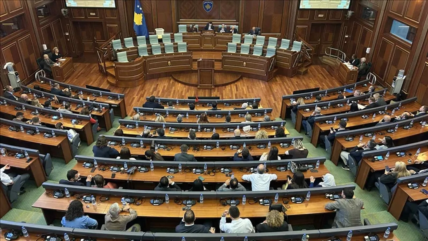 Konstituohet Kuvendi i Kosovës, Nenad Rashiq zgjidhet nënkryetar