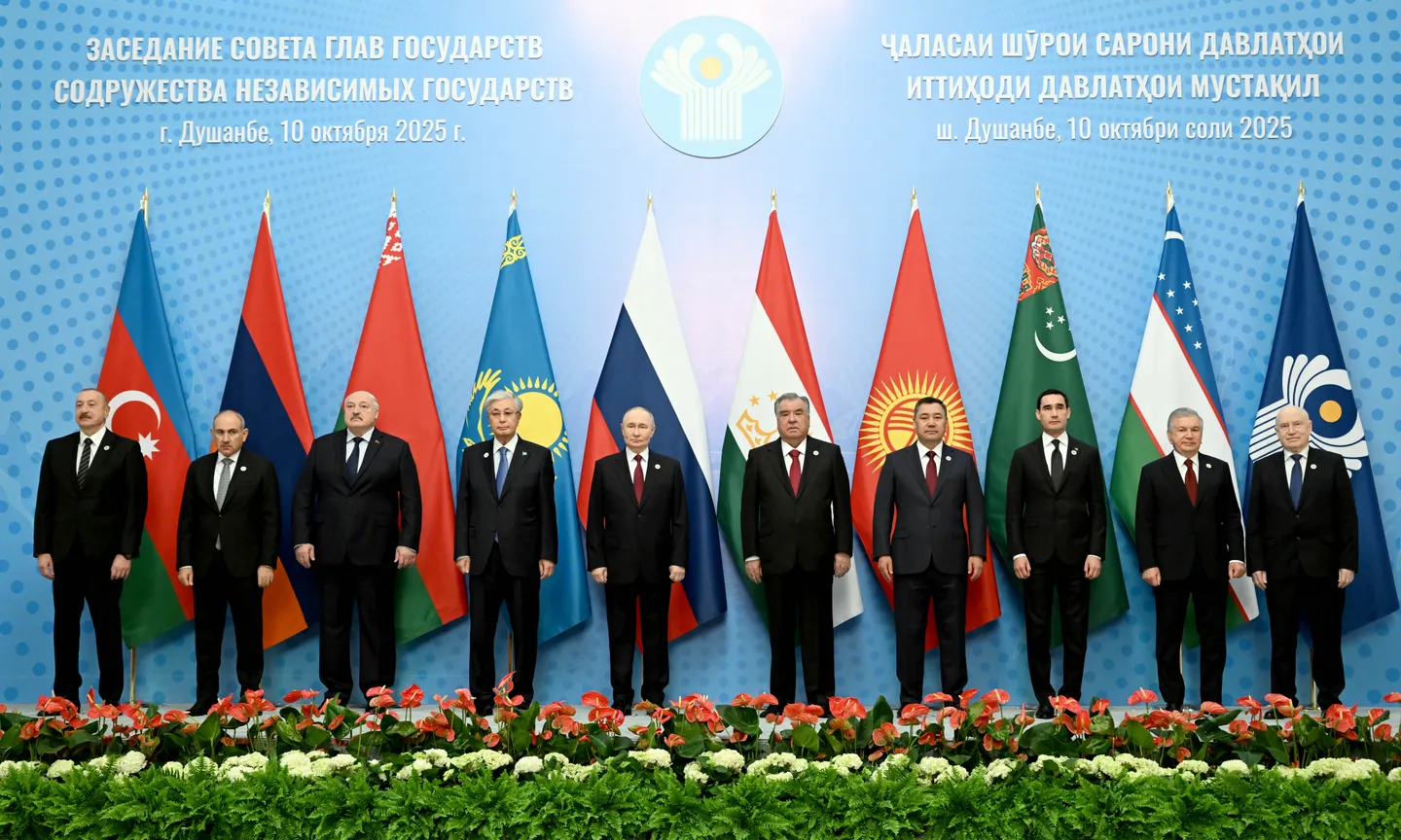 Eurasian leaders sign document on creating 'CIS Plus' format at Tajikistan summit