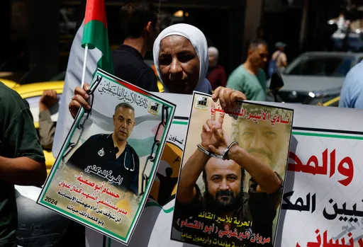 Israel shares list of prisoners to be freed under ceasefire, Palestinians deny deal on names