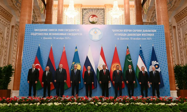 Offensive française au "Rimland" : une stratégie d'influence de l'Europe de l'Est à l'Asie centrale