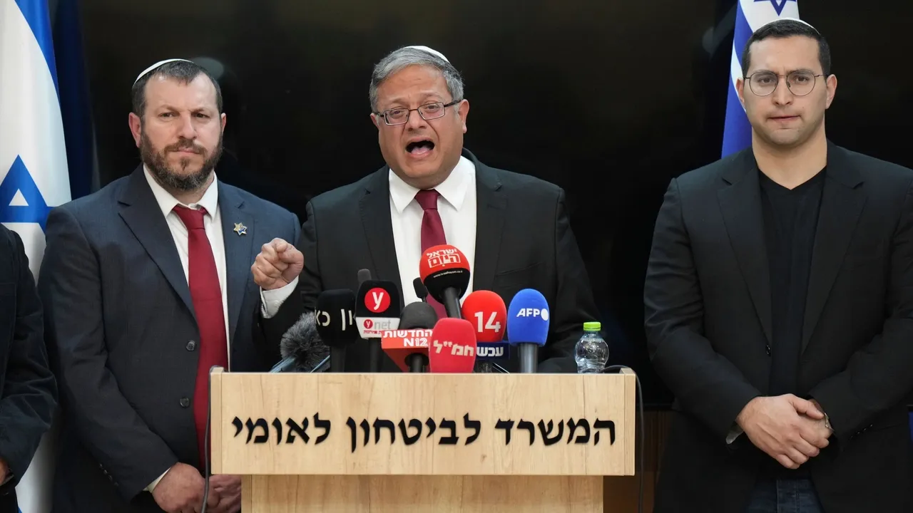 Ультраправые грозят свергнуть Нетаньяху