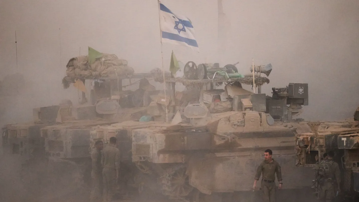 Израиль начал вывод войск из Газы