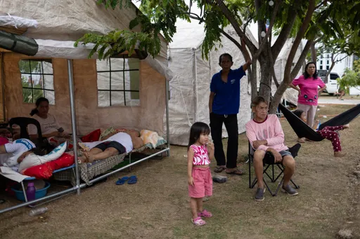 Thousands evacuate as tropical storm Fengshen nears Philippine coast