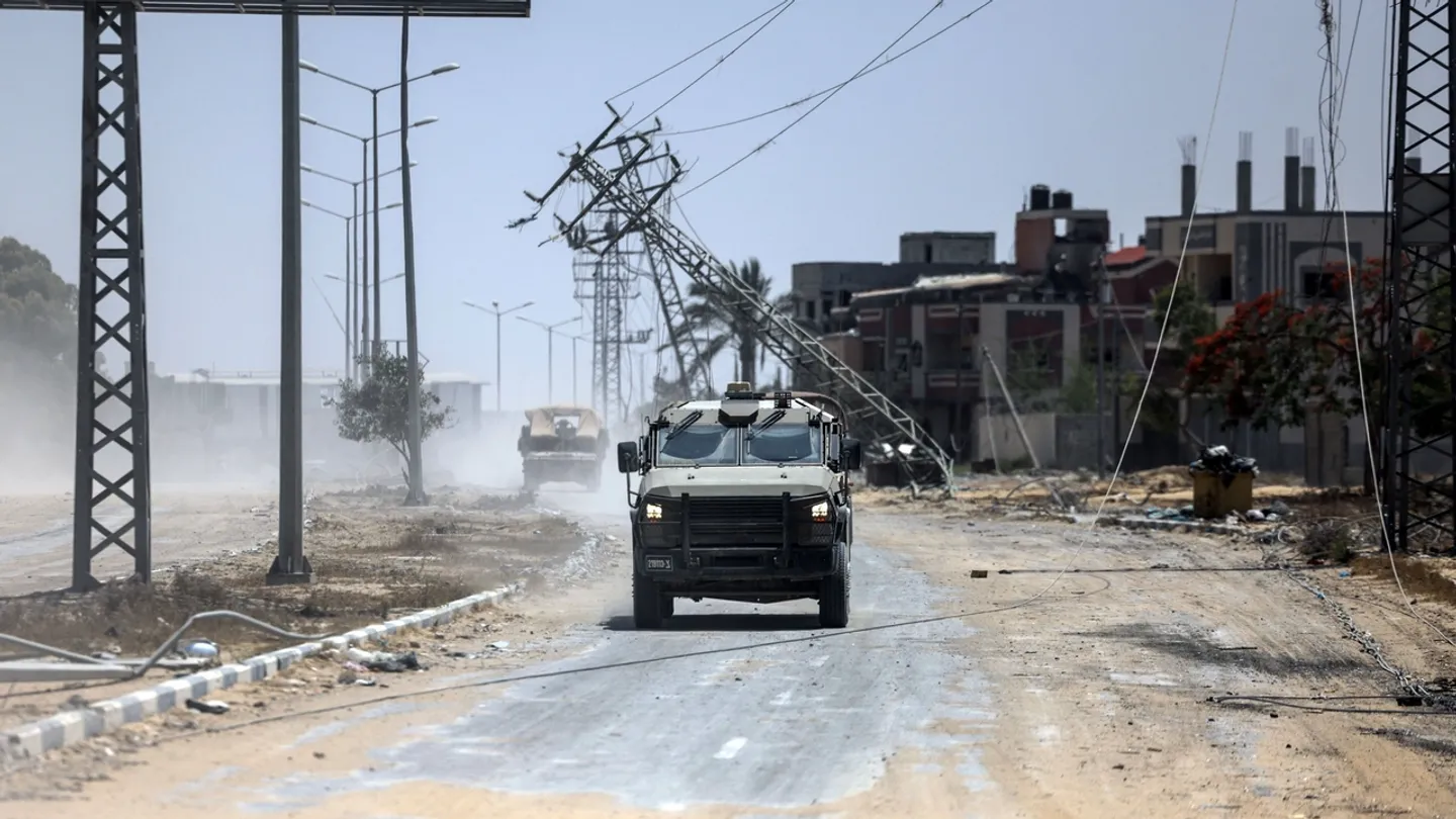 Exército israelita inicia retirada gradual para o leste de Gaza, diz mídia local