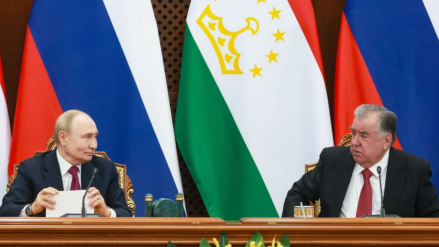 ЕС потребовал от Таджикистана ареста Путина