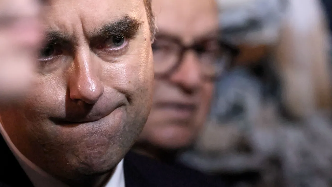 Круговорот премьеров во Франции