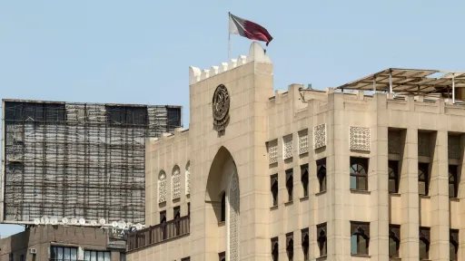 وفاة 3 دبلوماسيين قطريين في حادثة سيارة على طريق شرم الشيخ المصرية