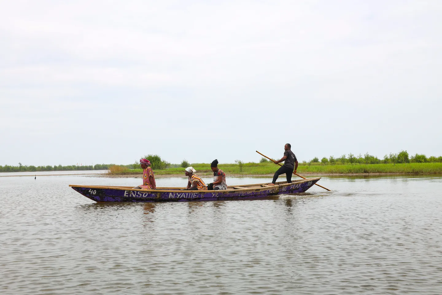 Ghana boat capsize kills 15, mostly children: authorities