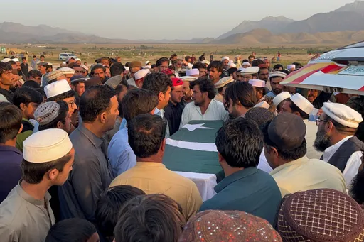 Suspected terrorists kill four peace committee members in Pakistan