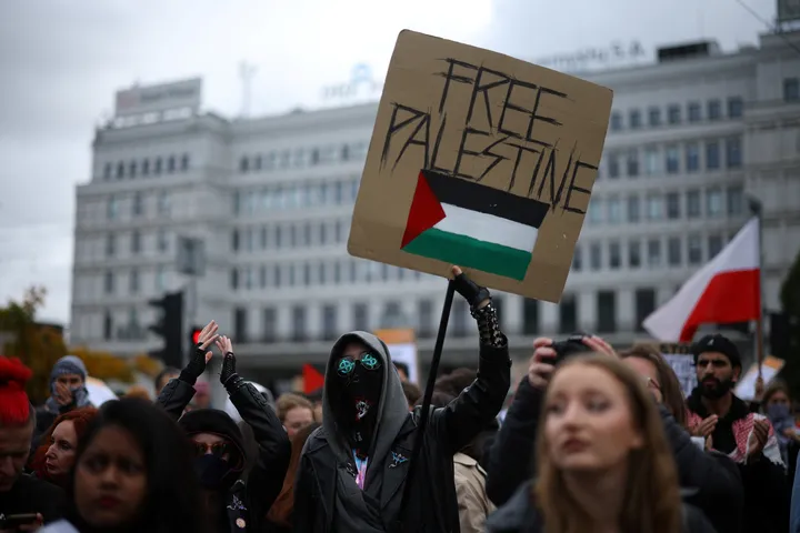 Dwóch Polaków zatrzymanych w związku z podpaleniem fabryki dronów w Czechach