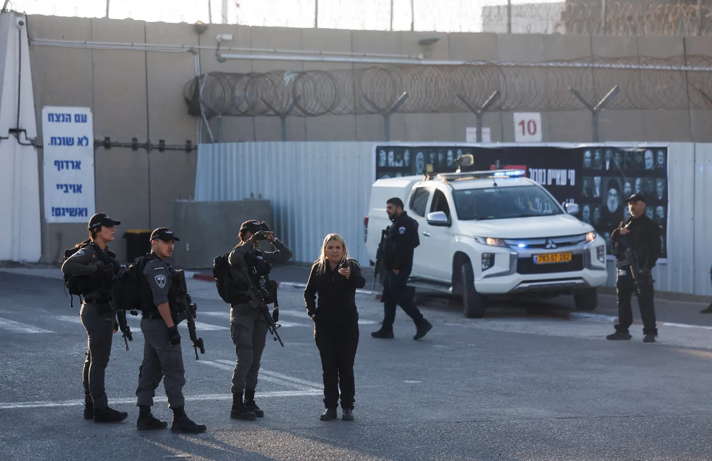 1,968 Palestinian prisoners to be released under ceasefire agreement: Palestinian Prisoners' Office