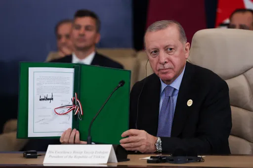 Türkiye, Egypt, Qatar and US sign document on Gaza ceasefire deal