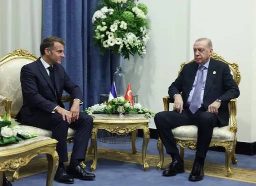 Në takim me Macronin, Erdoğan theksoi rëndësinë e vazhdimit të armëpushimit dhe rindërtimit të Gazës