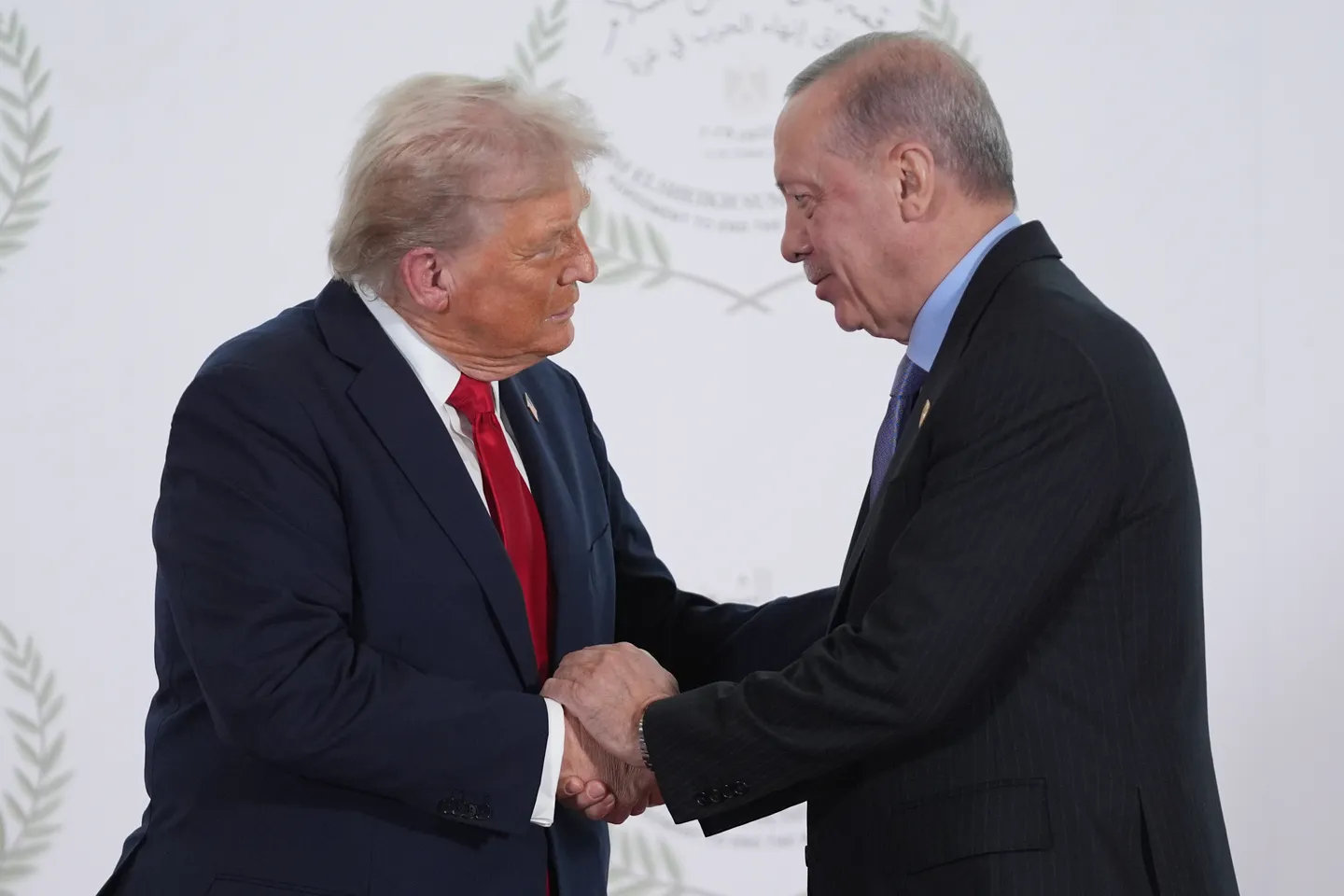 Trump zahvalio Erdoganu na pomoći u postizanju primirja u Gazi