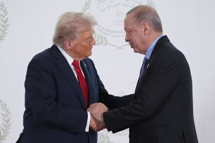 Trump invita al presidente turco Erdogan a integrar la Junta de Paz para Gaza como miembro fundador