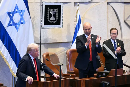 ترمب من الكنيست: انتهى الكابوس الطويل للإسرائيليين والفلسطينيين