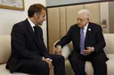 Macron reçoit mardi Mahmoud Abbas