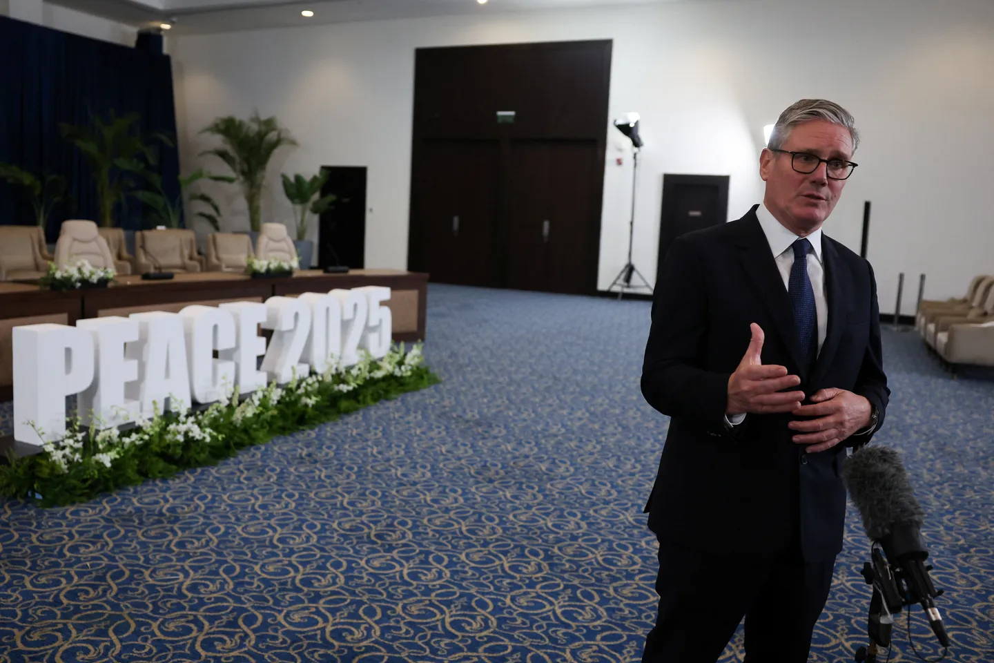 British PM: Two-state solution has first real chance since 1990s