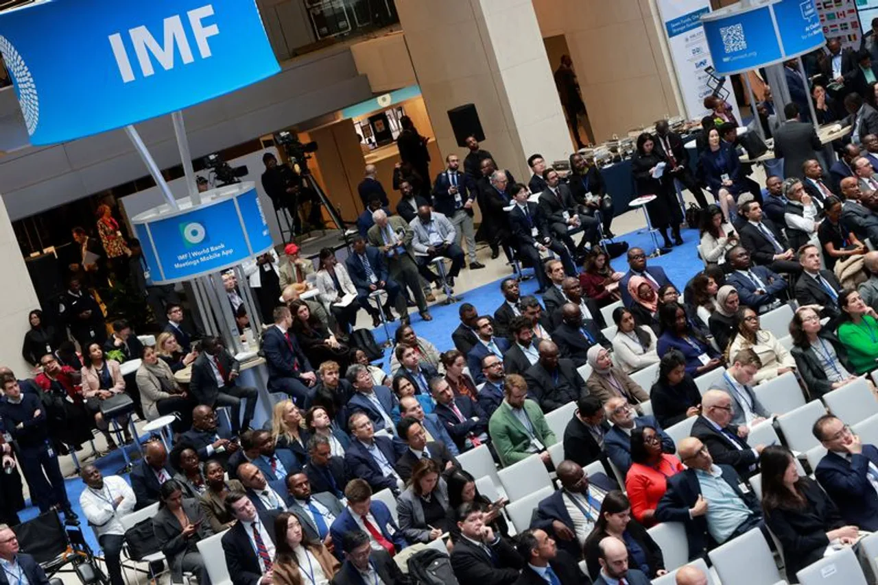 IMF ziet licht herstel van wereldeconomie: Nederland profiteert, maar onzekerheid blijft