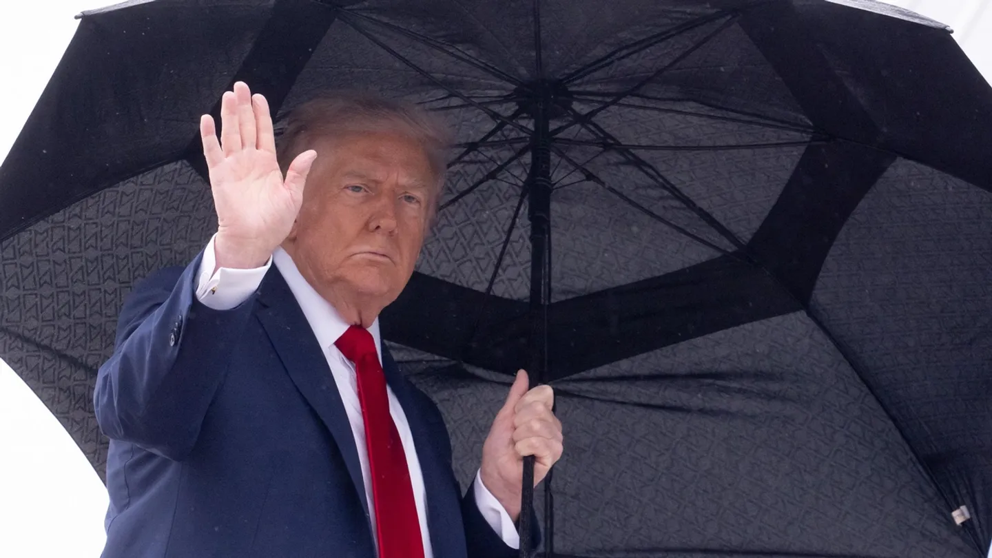 Трамп Украинаға “Tomahawk” зымырандарын жібермек