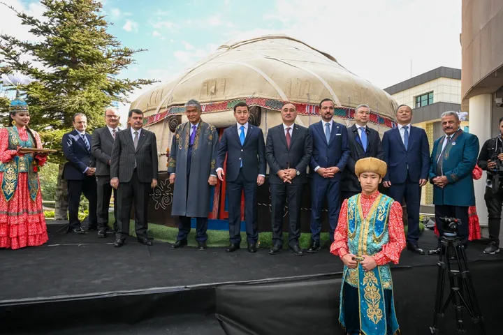 Маңғыстау облысы Түріксой ұйымына ағаш үй тарту етті