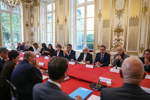France : le budget 2026, déjà très critiqué, présenté aux députés