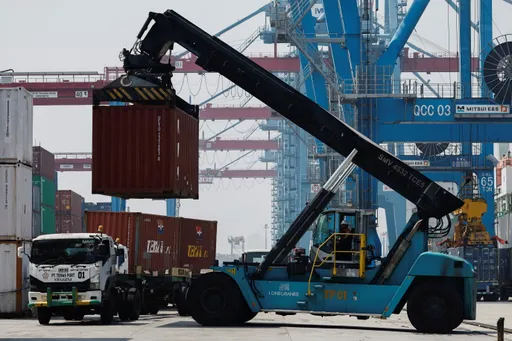 Tarif 100 persen Trump terhadap China berpotensi buka peluang untuk Indonesia