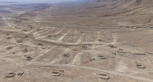 Как режим Асада перезахоронил тысячи тел своих противников