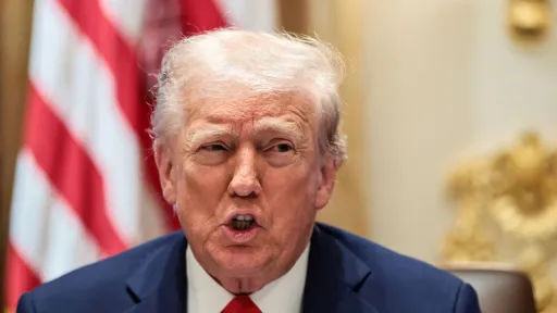 Трамп обиделся на Time из-за «худшего фото»