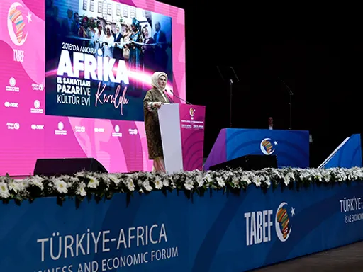 Mke wa Rais wa Uturuki Emine Erdogan atetea nafasi ya wanawake katika Jukwaa la Uturuki-Afrika
