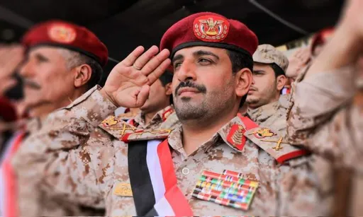 خلال "إسناد غزة".. الحوثي تعلن مقتل رئيس أركان قواتها في غارات أمريكية-إسرائيلية باليمن