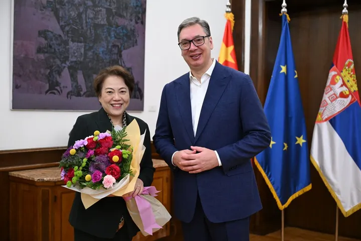 Vučić s delegacijom Kineskog instituta za međunarodne studije: Dijalog i saradnja su ključni u vremenu globalnih promjena