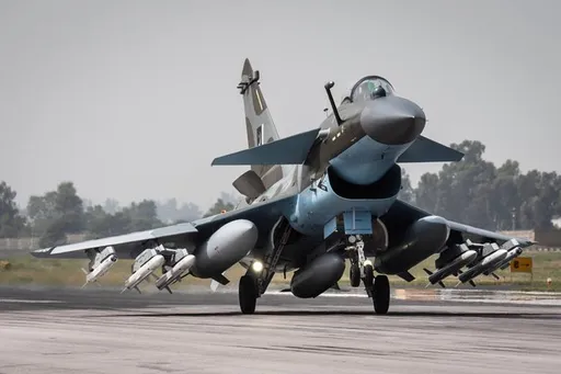 Indonesia beli 42 jet tempur dari China, kesepakatan pertama di luar Barat