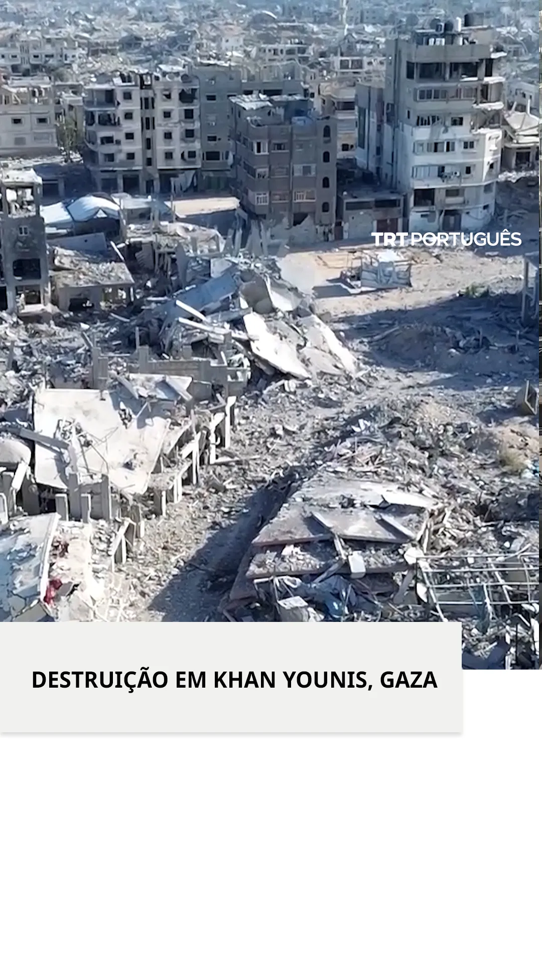 Destruição generalizada em Khan Younis, após dois anos de guerra genocida de Israel em Gaza