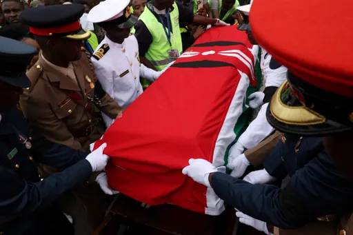 Mwili wa kiongozi wa upinzani nchini Kenya, Raila Odinga, umewasili Nairobi kutoka India