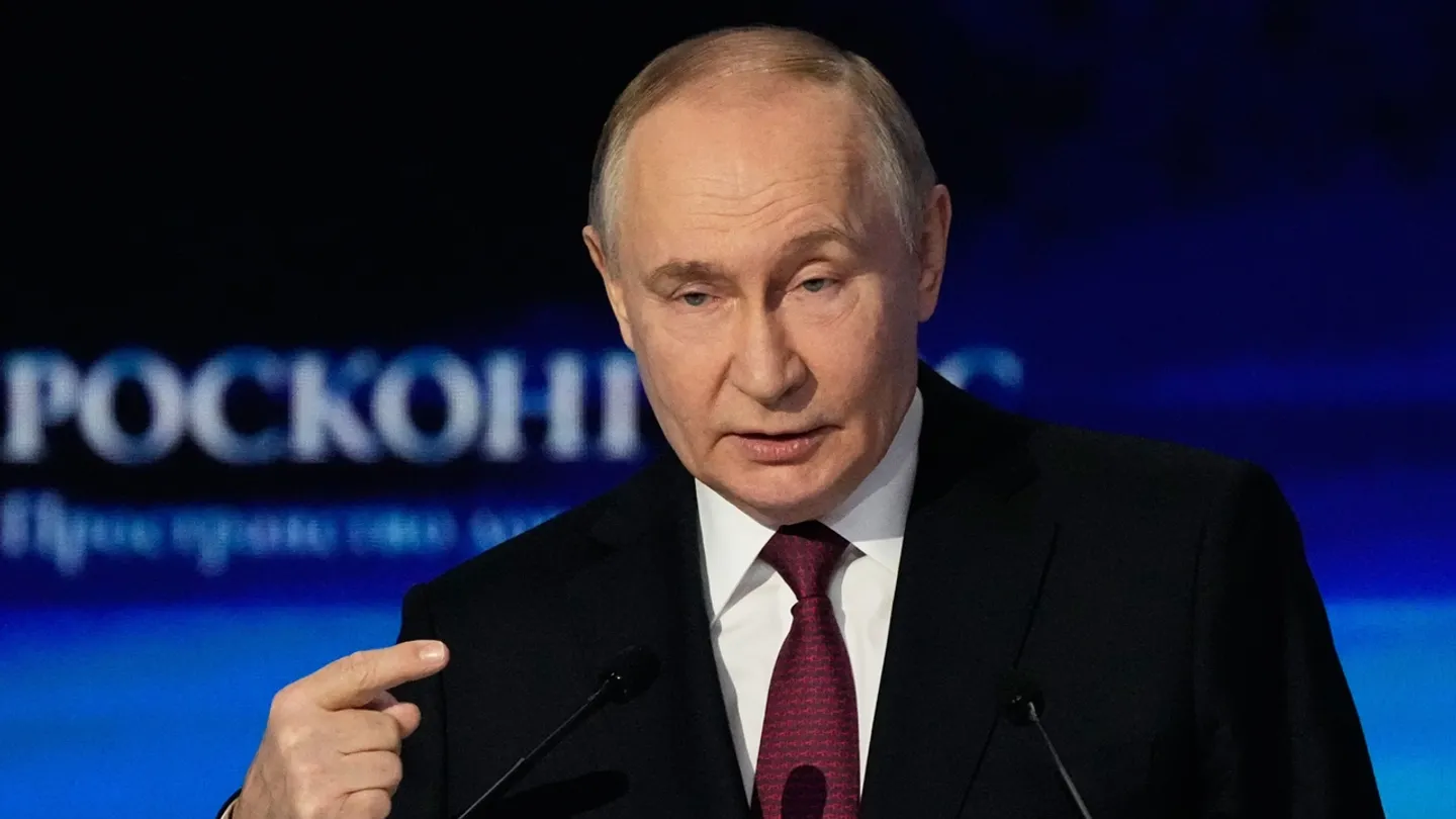 Путин пожаловался на разрушение энергетических связей