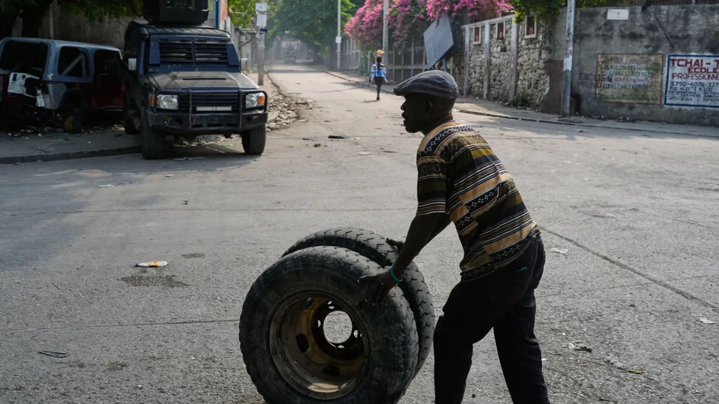 Displacement in Haiti hits record as 1.4 million flee gang violence: UN agency